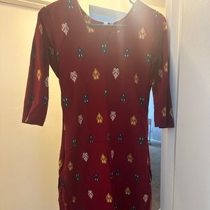 Red Kurti
